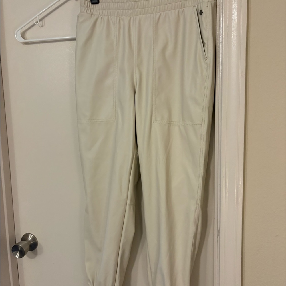 CALIA by Carrie Underwood Cream Track Pants faux leather size small new nwt
